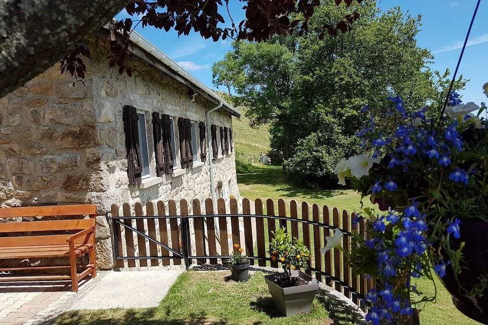 Foto 12 von 30: Super Unterkunft mitten im Grünen in Ardèche. See à 7km, 8 Personen