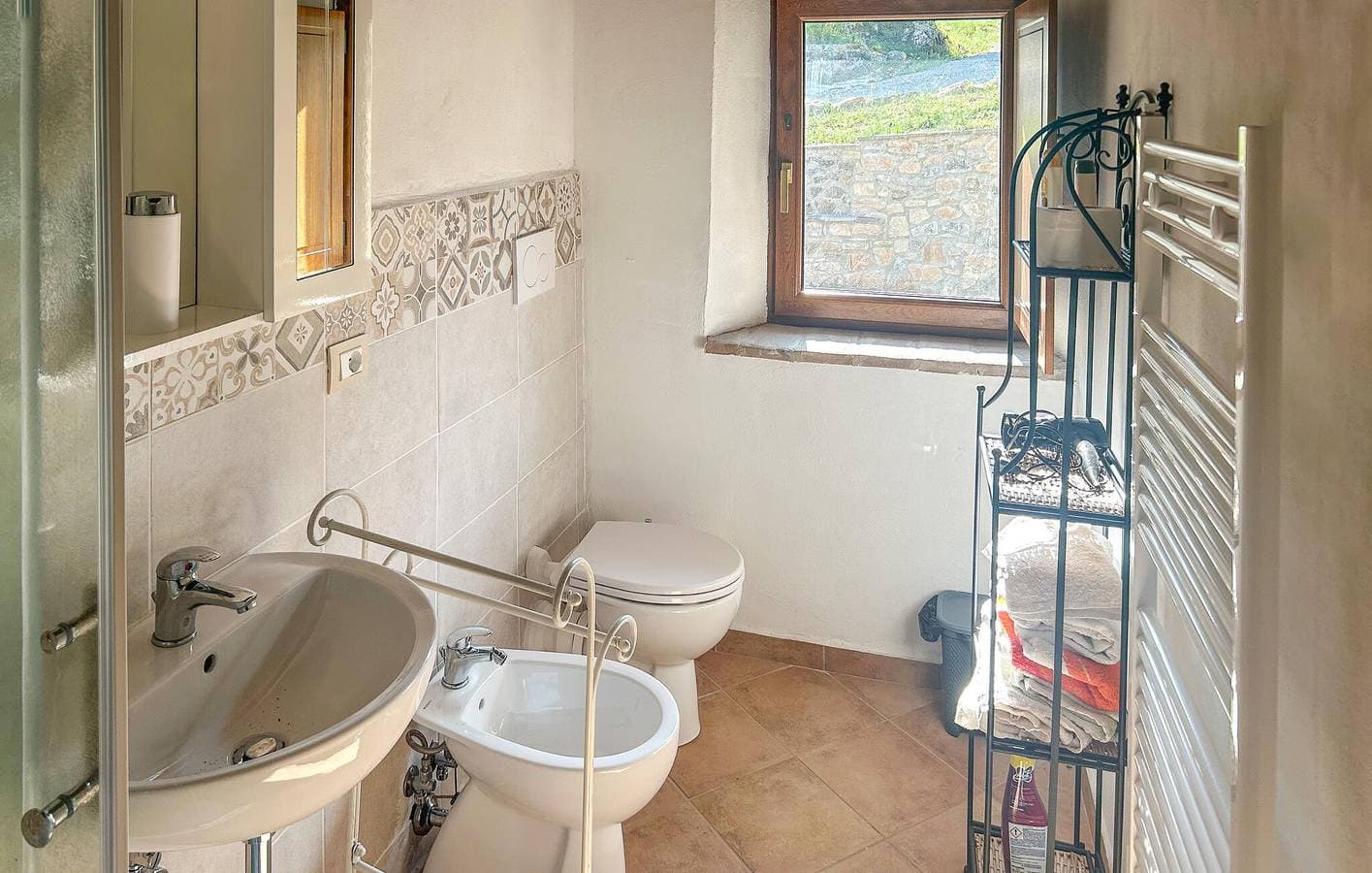 Foto 12 von 15: Gemütliches Apartment mit Garten und Parkplatz 1,5 km vom Fluss entfernt