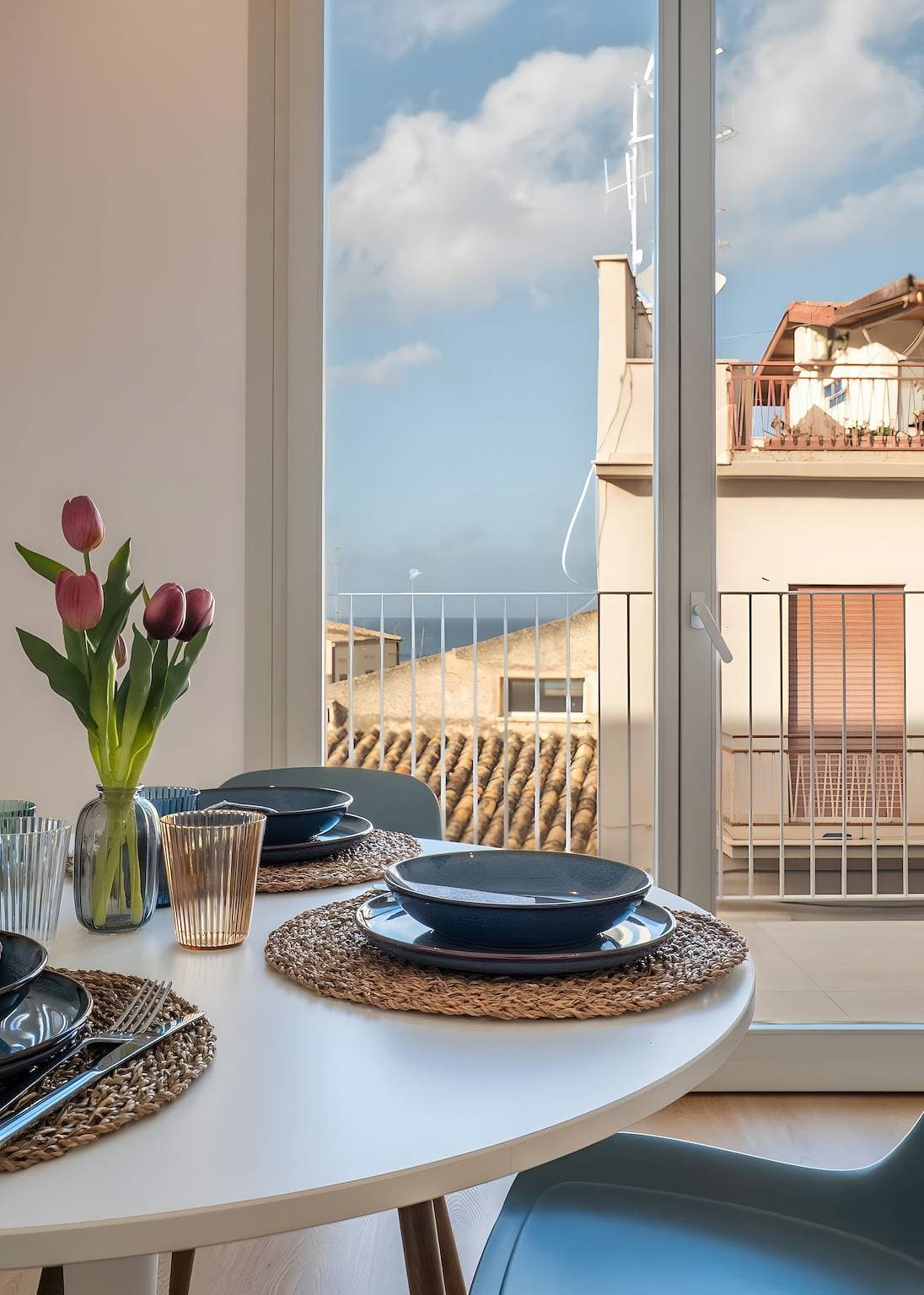Foto 10 von 42: Ferienwohnung 'Terrazza Marconi' mit Meerblick, WLAN und Klimaanlage