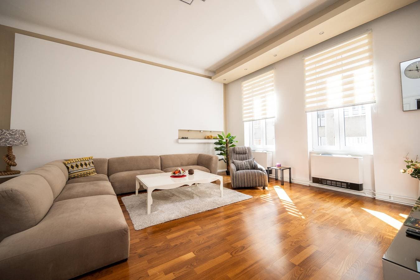Foto 6 von 33: Ferienwohnung für 6 Personen mit Terrasse