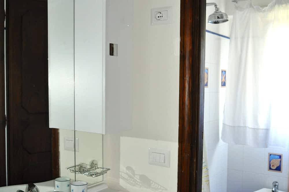 Foto 3 von 16: Porto Santo Stefano: Apartment mit Terrasse und herrlichem Blick auf den Hafen