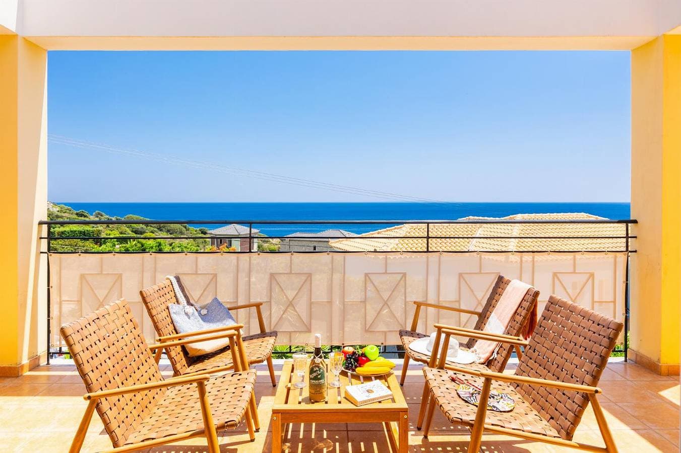 Foto 5 von 34: Villa für 6 Personen mit Balkon