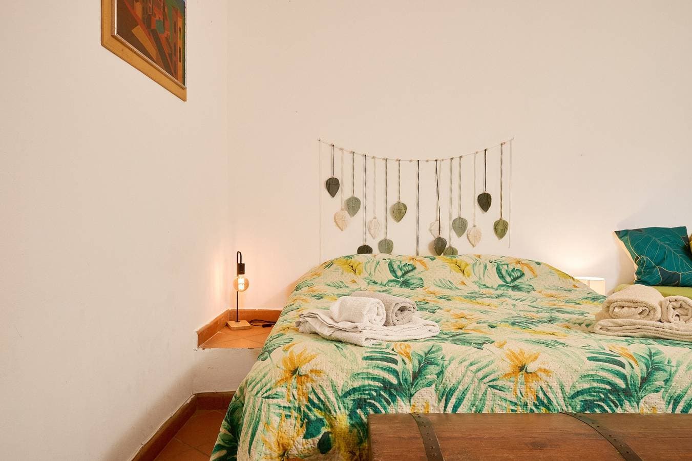 Foto 8 von 35: Zimmer „Camera D’ambra“ mit privater Terrasse, Garten und WLAN