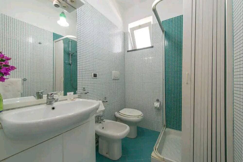 Foto 5 von 16: On the Amalfi Coast: Romantic House \"Bouganvillea\"