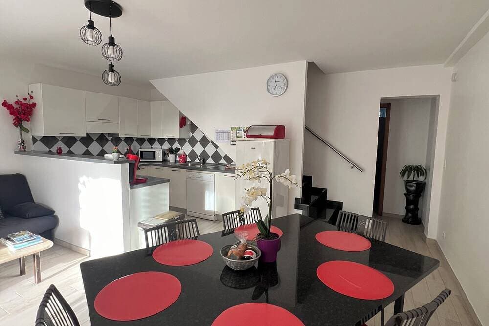 Freistehende Villa 80m2 jeder Komfort auf der Straße calenzana 5 km vom Meer 1