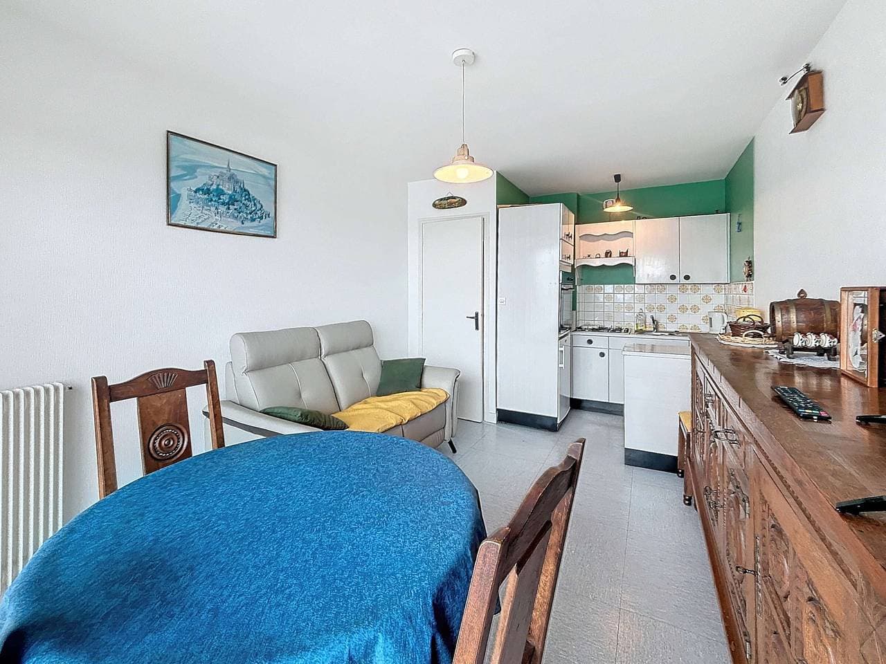 Wohnung mit Balkon am Hafen von Granville 1