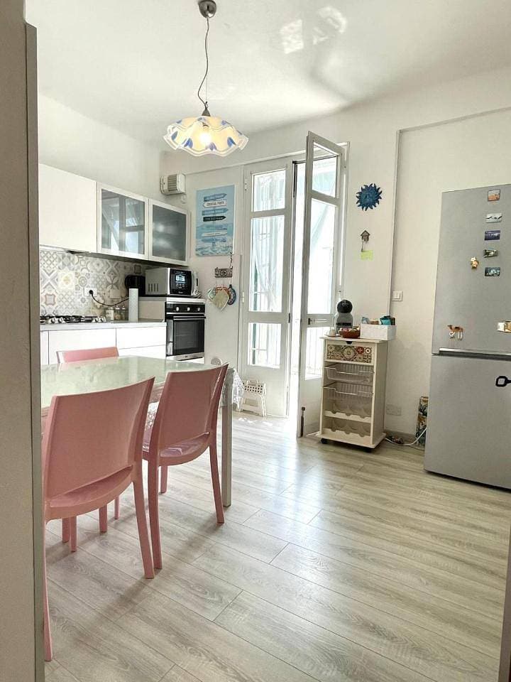 Foto 6 von 27: Apartment with Sea View