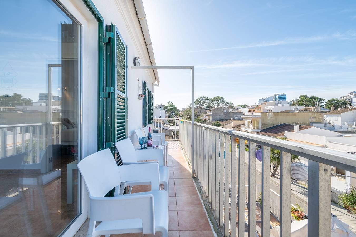 Foto 2 von 30: Ferienwohnung 'Wonderful' mit Meerblick, Wi-Fi und Klimaanlage