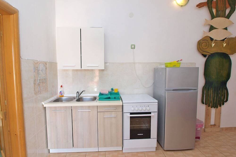 Foto 7 von 11: 1-Zimmer-Ferienwohnung mit Balkon und Meerblick Pjescana Uvala, Pula