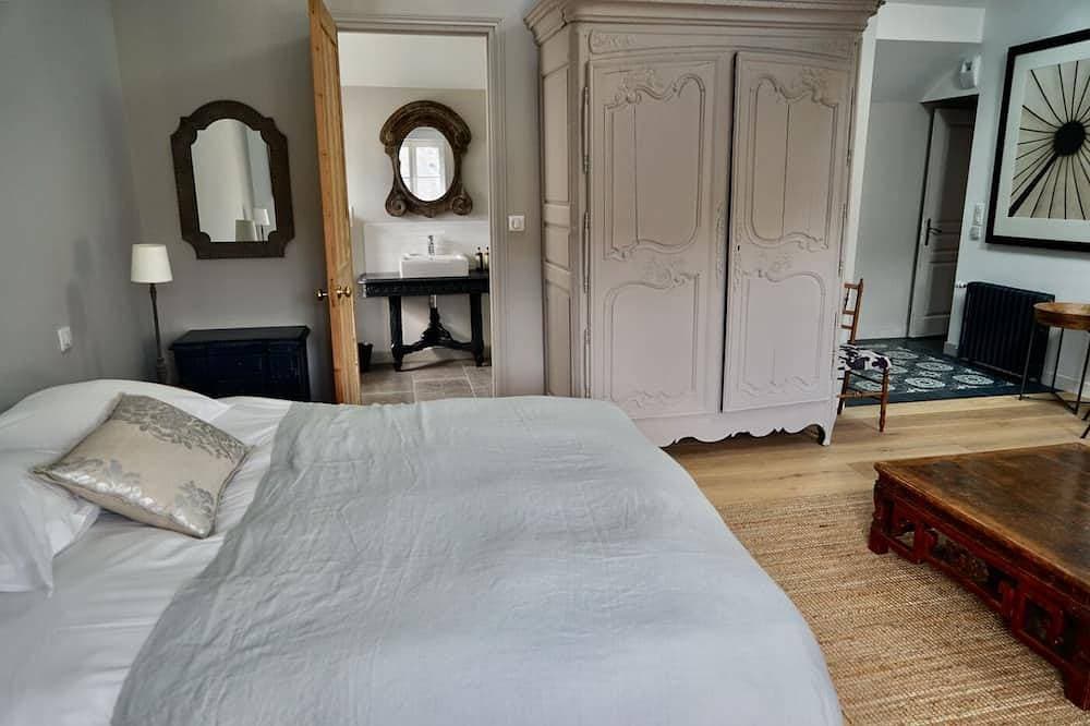 Foto 2 von 30: Stylish two bedroom apartment with river views