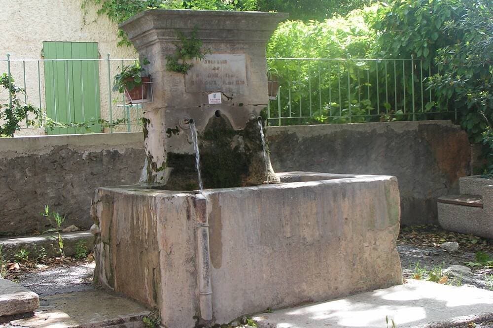 Foto 10 von 30: Maison de La Porte des Loups au Pied du Ventoux à Ste Colombe
