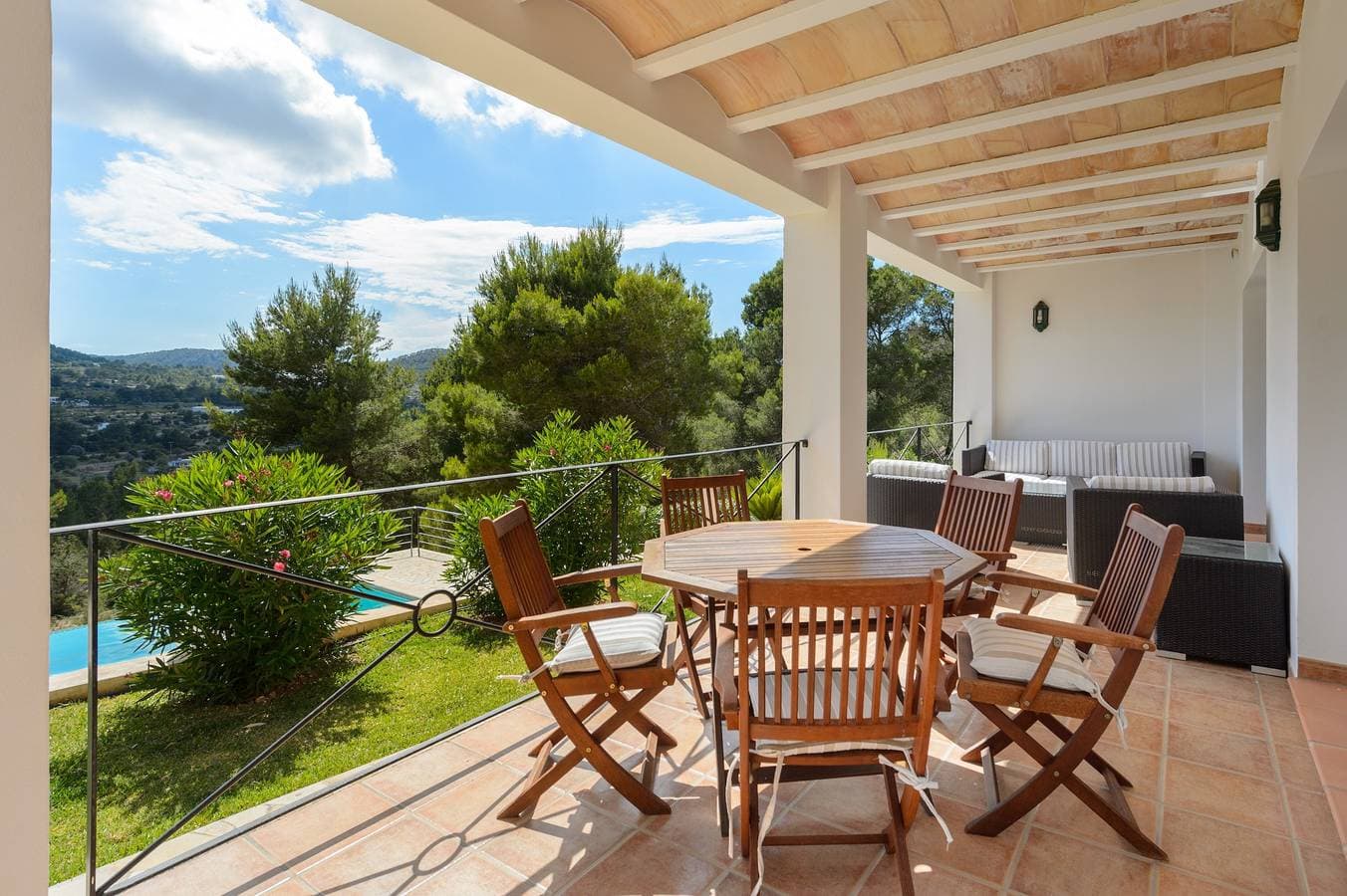 Foto 8 von 34: Luxuriöse Villa "Casa Olivo" mit Bergblick, Pool, WLAN, Balkon und Klimaanlage