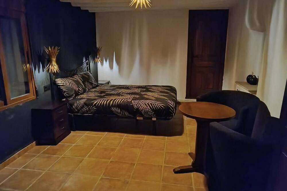 Foto 2 von 12: Zimmer 'Calabaza' mit Bergblick, WLAN und Klimaanlage