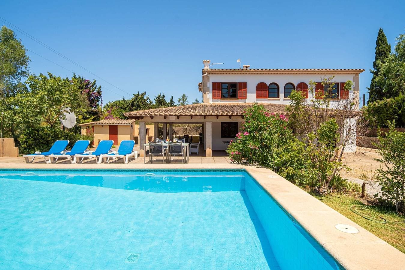 Foto 3 von 32: Villa Virrey