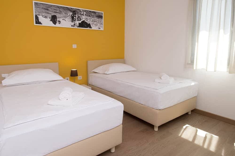 Foto 3 von 30: Aparthotel Punta Blu - 300 m vom Strand entfernt, mit Pool