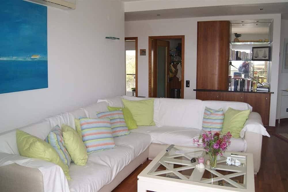 Foto 8 von 19: Apartment mit 2 Schlafzimmern und Meerblick in der Nähe von Golf für 4 Personen