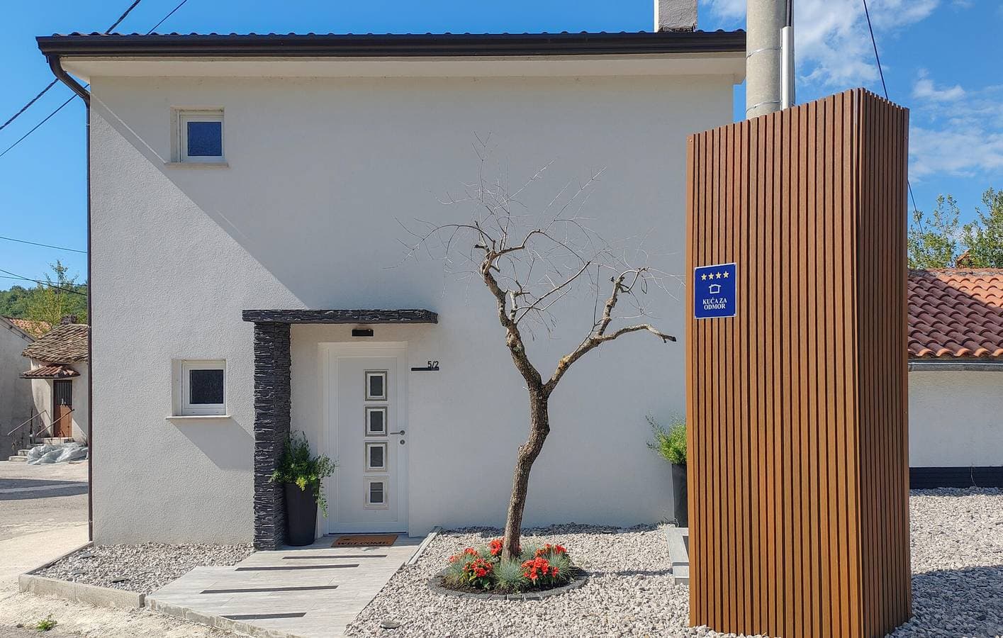 Foto 4 von 31: Gemütliche 100 m² große Wohnung mit Terrasse, WLAN und Parkplatz in Flussnähe