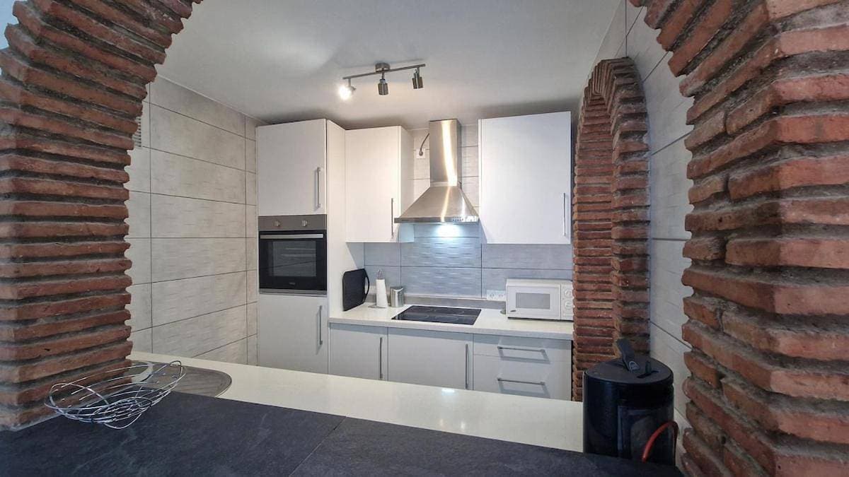 Foto 5 von 38: Two-Bedroom Apartment