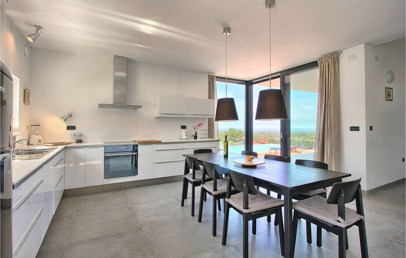 Foto 10 von 68: Modernes 2-Zimmer-Apartment mit Pool und Parkplatz in der Nähe der Sehenswürdigkeiten von Visnjan