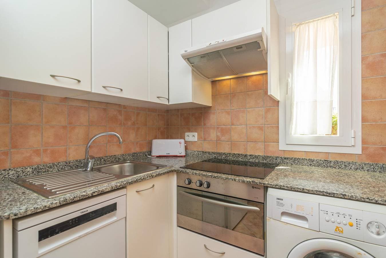 Foto 11 von 25: Barca Trencada A3 - Schöne Wohnung in Strandnähe und kostenloses W-Lan.
