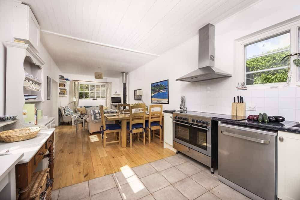 Foto 11 von 18: Wunderschönes Ferienhaus mit privatem Parkplatz und Garten