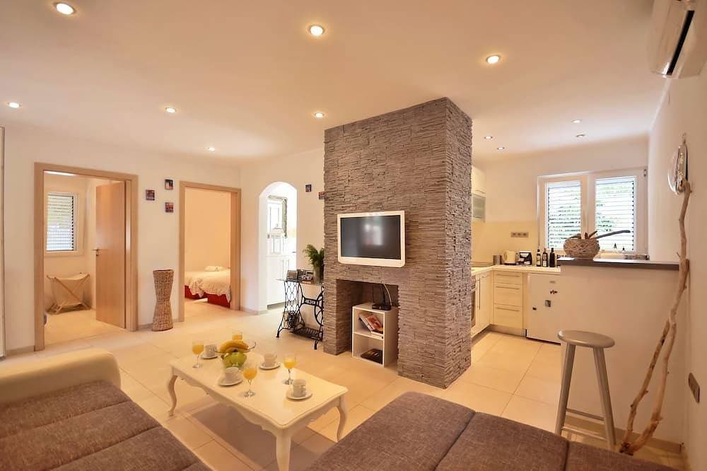 Foto 2 von 20: Familienfreundliche Villa mit Pool 3 Minuten vom Meer und Zentrum • Transfer