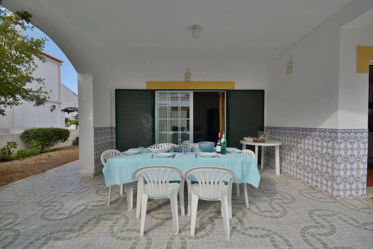 Foto 8 von 41: Villa - Beach Front