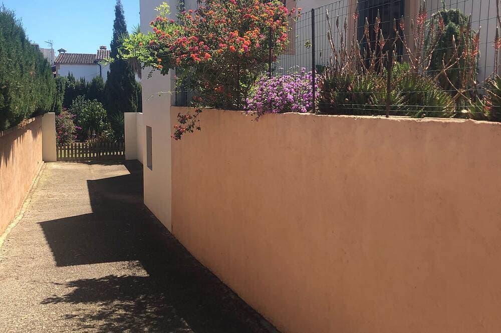Foto 8 von 30: Luxus-Villa mit eigenem Pool 5 Min. Beach, komplett ausgestattet.