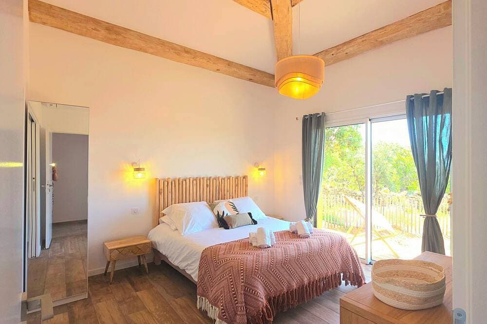 Foto 10 von 30: Villa with pool, sea view, Corse-du-Sud