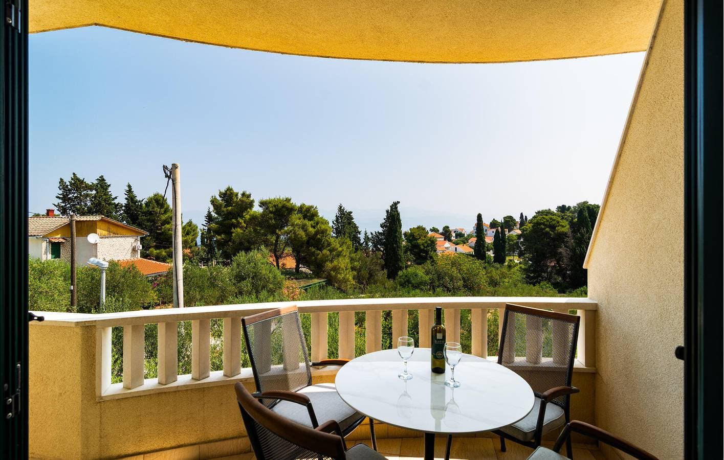 Foto 6 von 19: Apartment mit Meerblick, Terrasse, WLAN und Parkplatz – 2,5 km vom Strand entfernt
