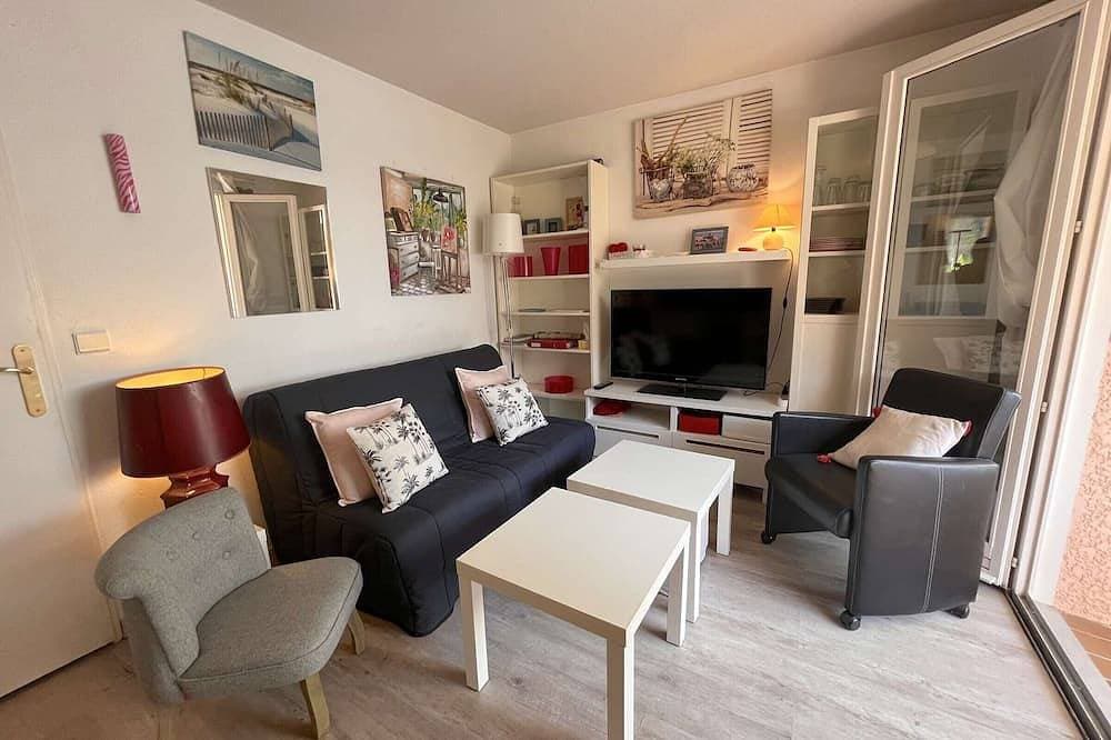 Foto 6 von 20: Gemütliche Ferienwohnung mit 2 Zimmern, Terrasse, 400m vom Strand, WLAN, Parkplatz, in Saint Aygulf