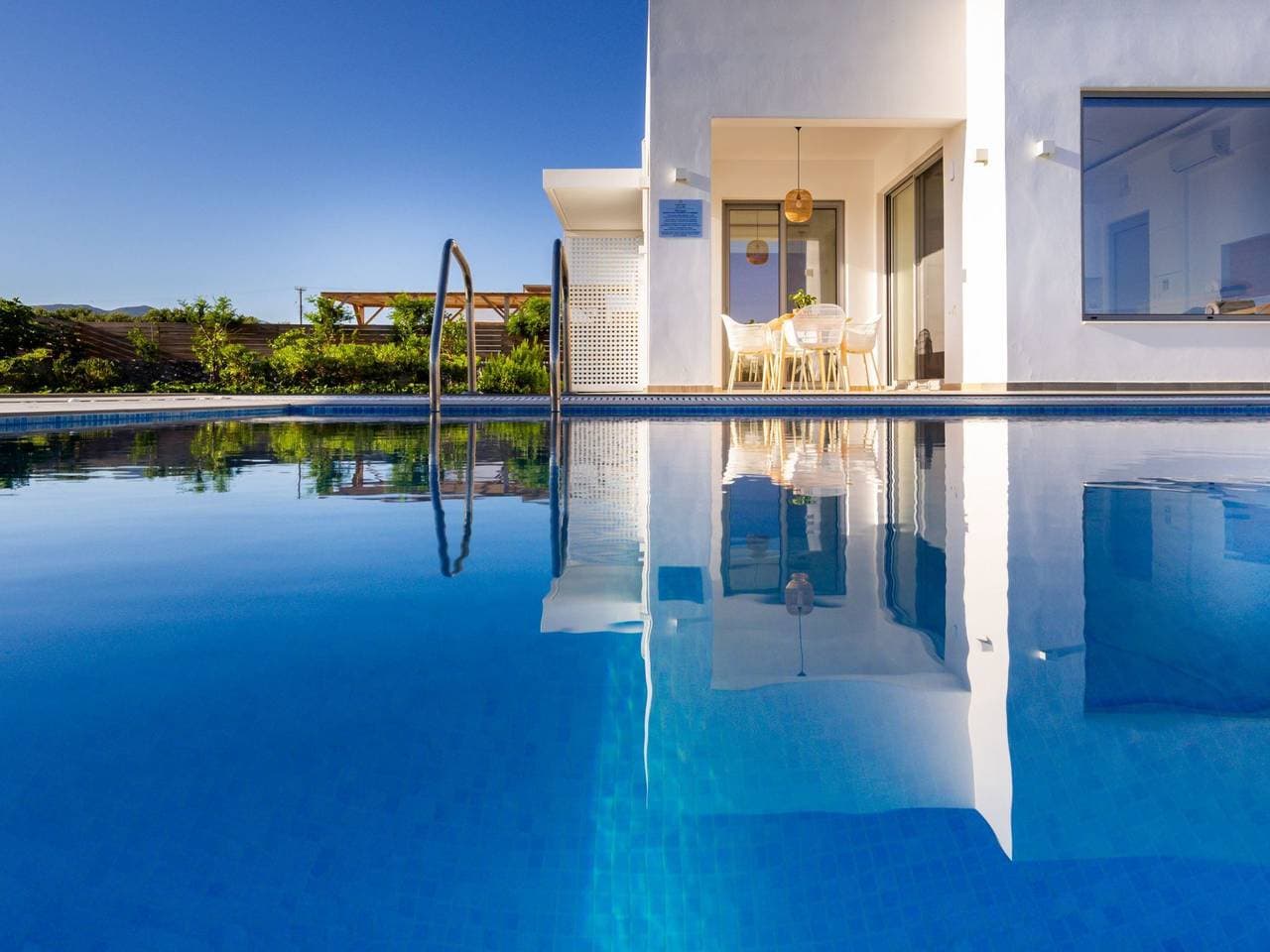 Sardines Luxury Villa 1 - Privater Pool und Garten 1