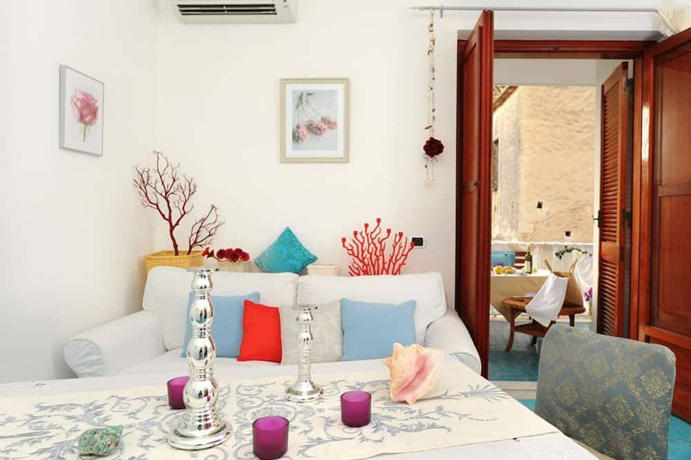 Foto 6 von 15: Mirtillo, Close to the Beach, Private terrace by Amalfivacation.it