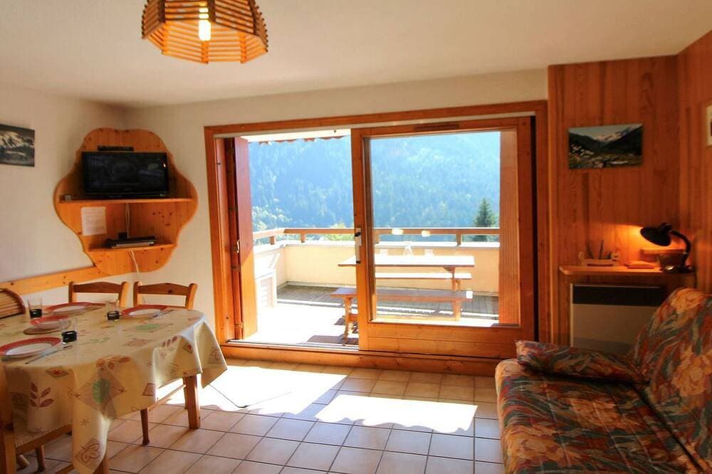 Foto 6 von 24: Komfortables Studio in Champagny mit Balkon, Skiraum, Haustiere erlaubt