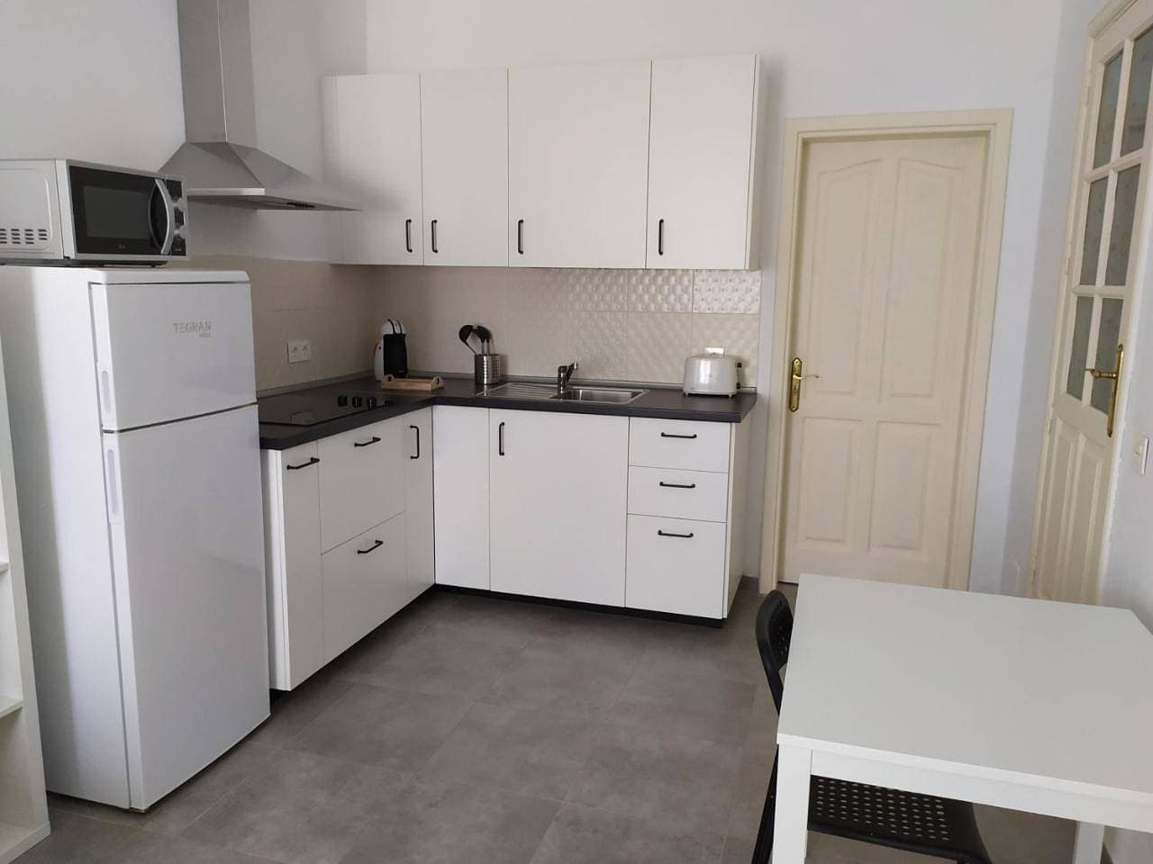 Foto 7 von 13: One-Bedroom Apartment