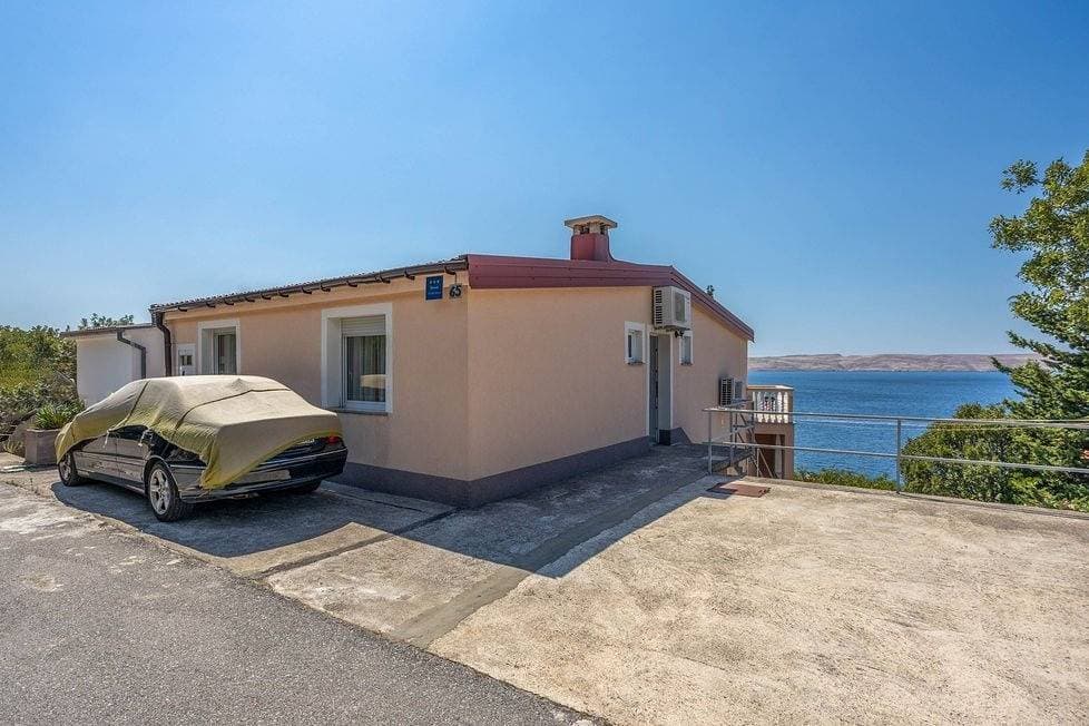 Foto 4 von 21: 3-Zimmer-Ferienwohnung am Strand Baric Draga, Karlobag A-28005-a