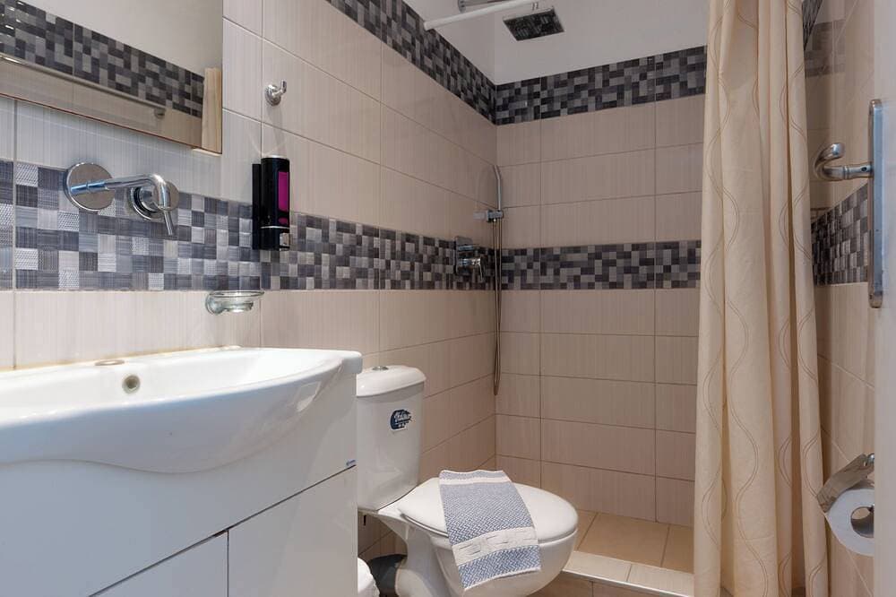 Foto 6 von 17: One bedroom apartment with free car rental (Heated Pool)