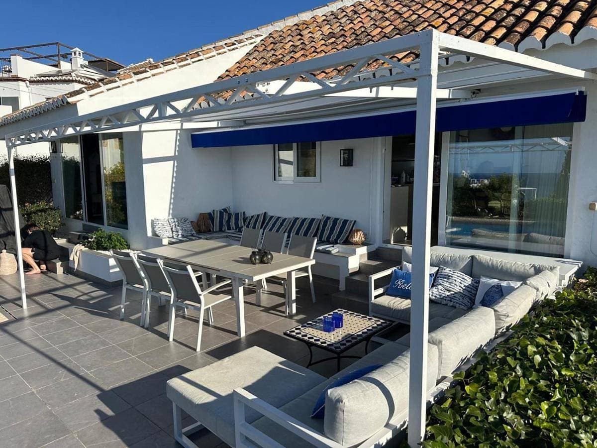 Foto 2 von 90: Four-Bedroom Holiday Home