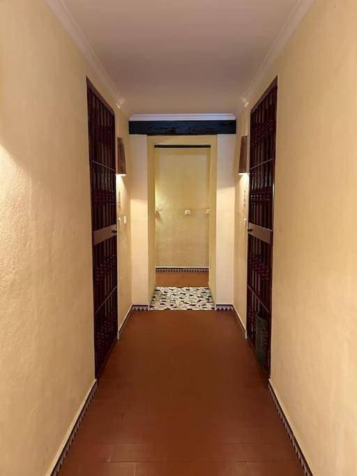 Foto 5 von 35: One-Bedroom Apartment