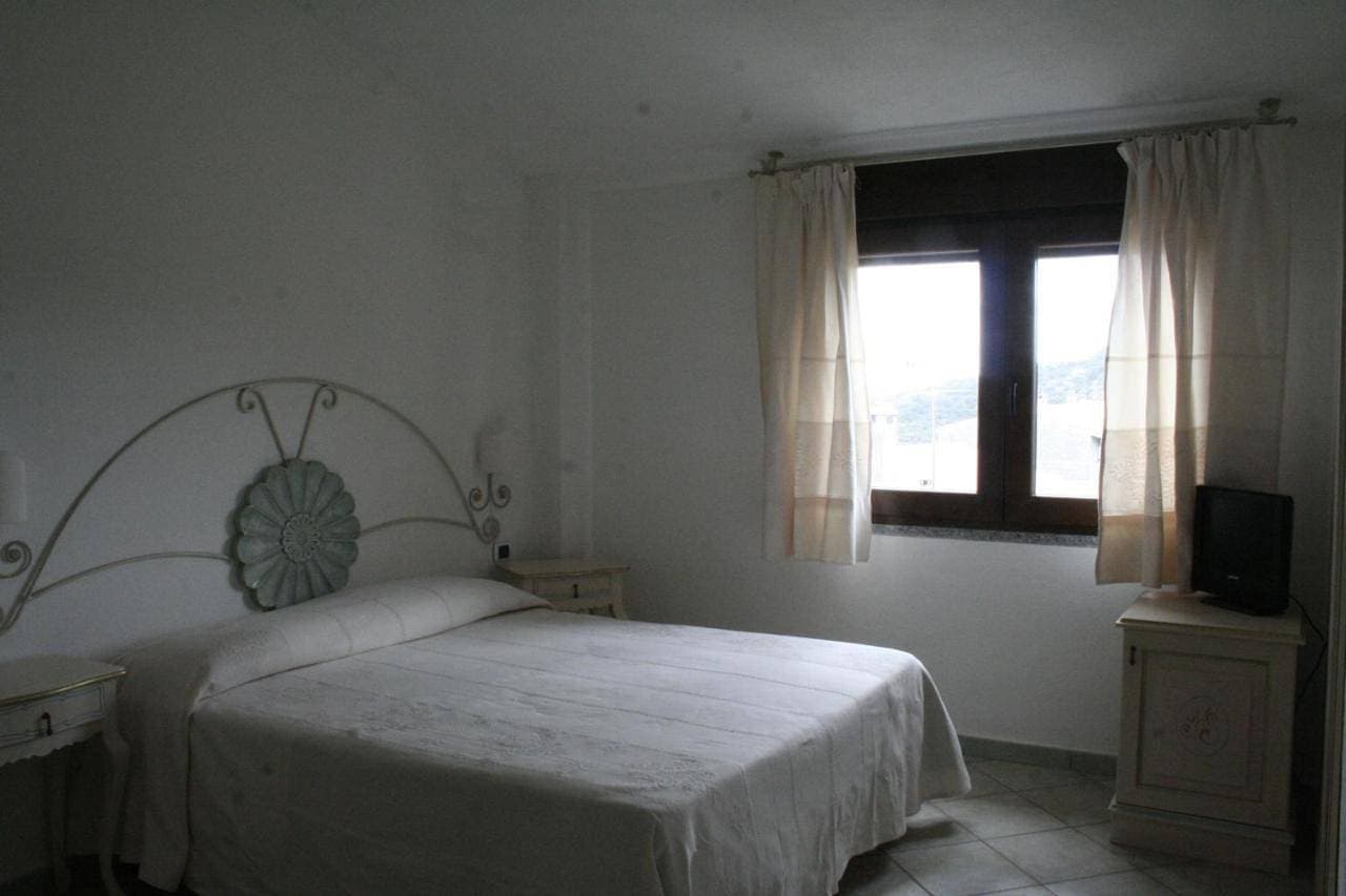 Foto 6 von 29: Triple Room with Mountain View