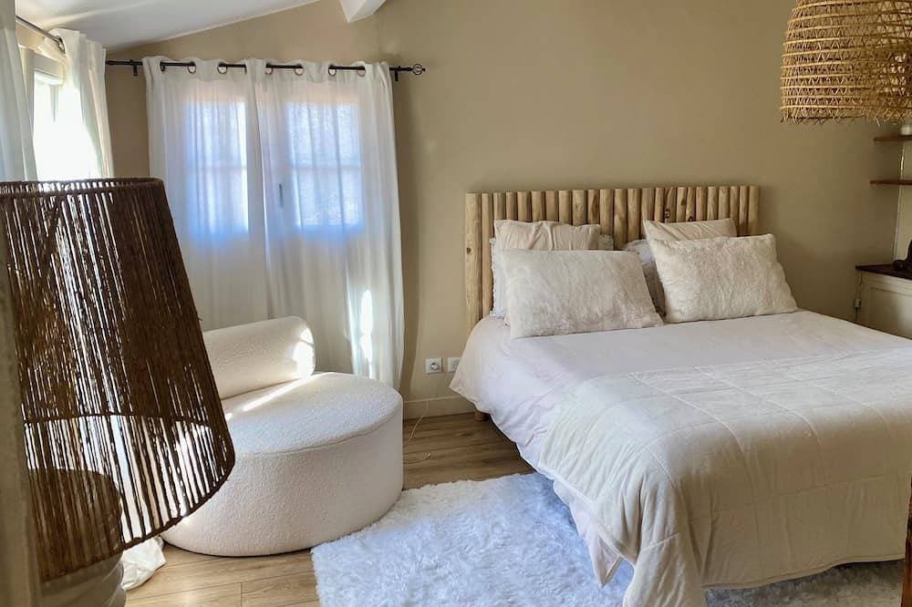 Foto 4 von 29: Provencal villa near the beach for 10/12 people