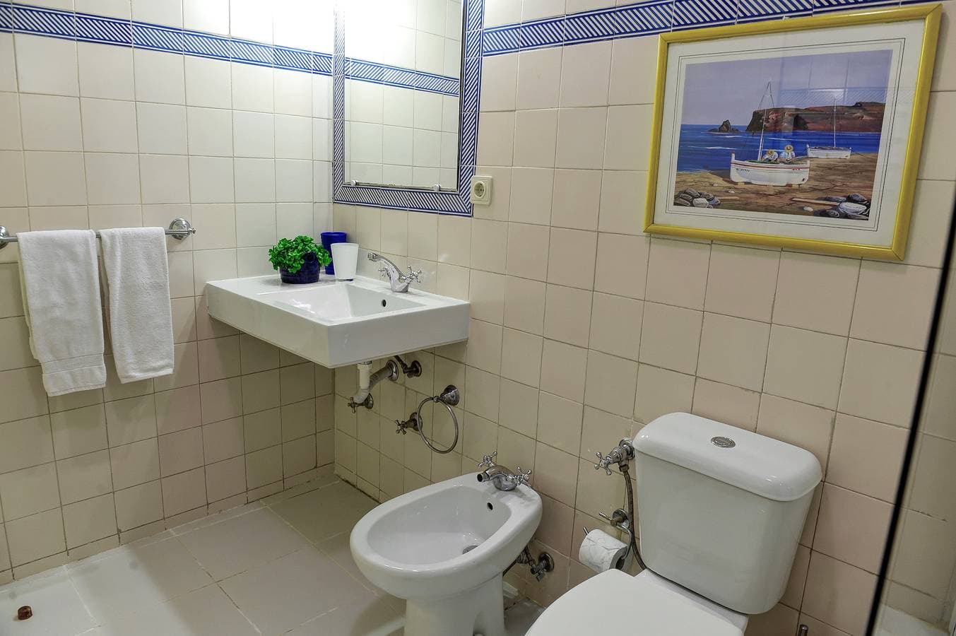 Foto 12 von 19: Unabhängige Wohnung Nr. 2 in einem alten Herrenhaus an der Mündung des Flusses Douro