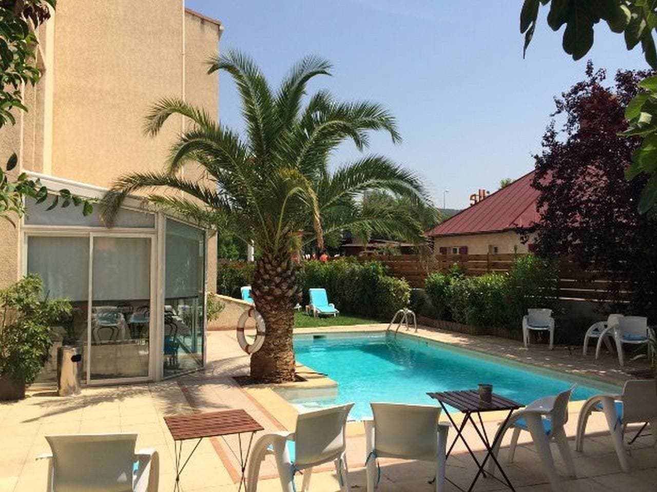 Foto 4 von 24: Hotel für 2 Personen mit Pool