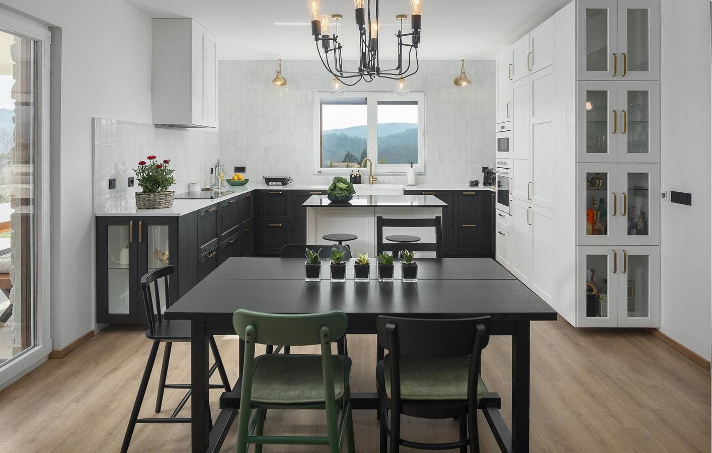 Foto 13 von 46: Reizend, 2 km von Buzet entfernt: Geräumige Ferienwohnung mit Pool und moderner Ausstattung