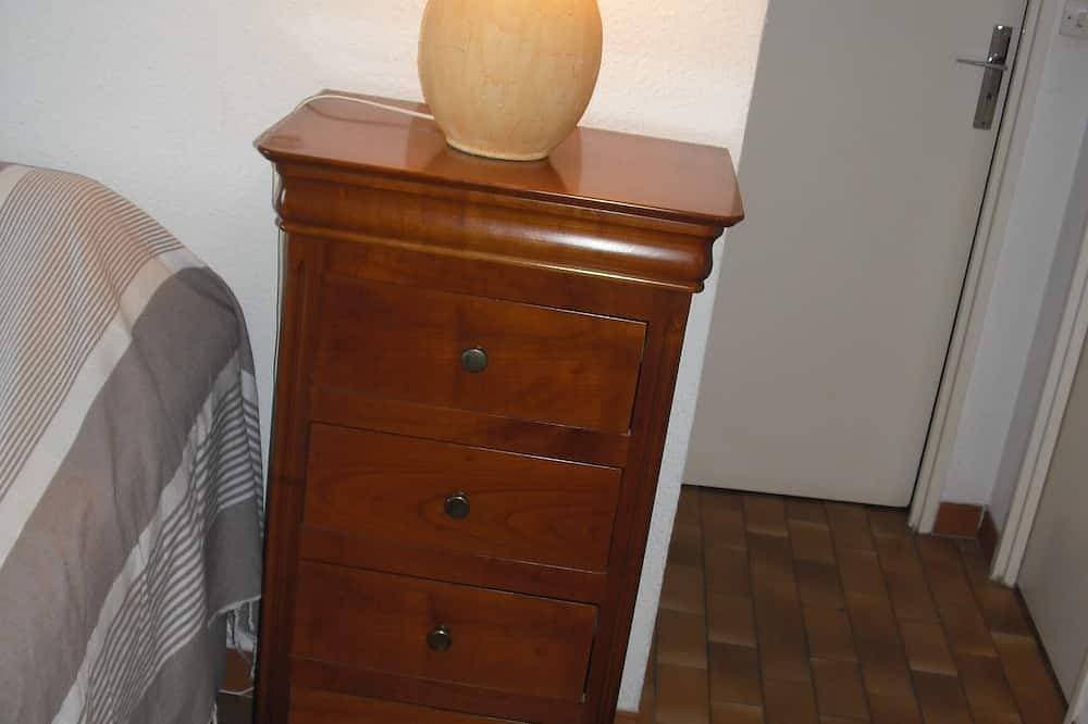 Foto 2 von 27: Ferienhausvermietung in La Croix Valmer: Privatdomain mit Schwimmbad