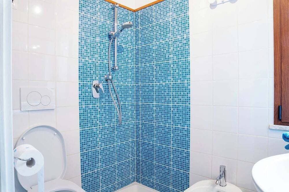 Foto 4 von 30: Cozy Beachfront House with Stunning Sea View | Mandriola - Putzu Idu