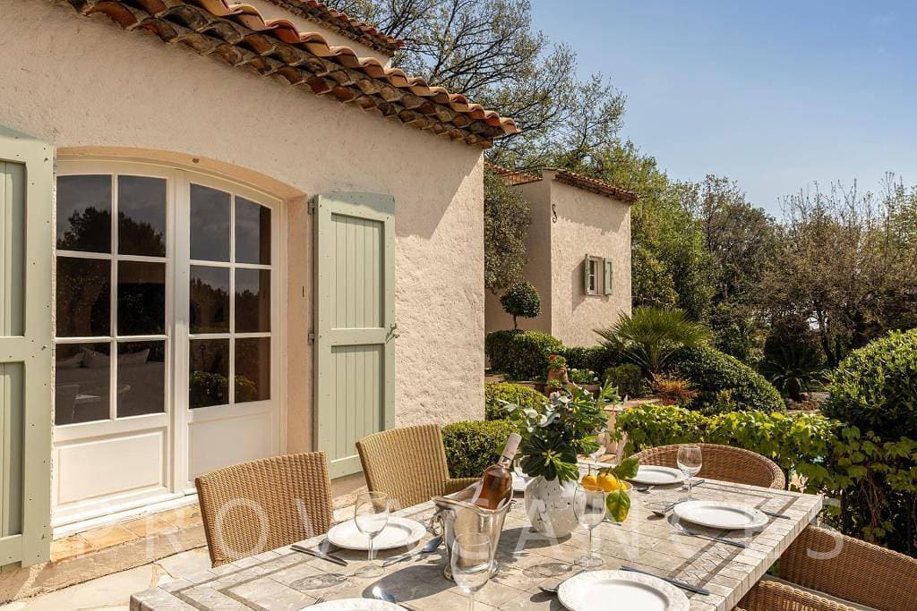 Foto 3 von 75: Exklusive Villa mit Panoramablick und privatem Pool in der Nähe von Saint-Paul-de-Vence