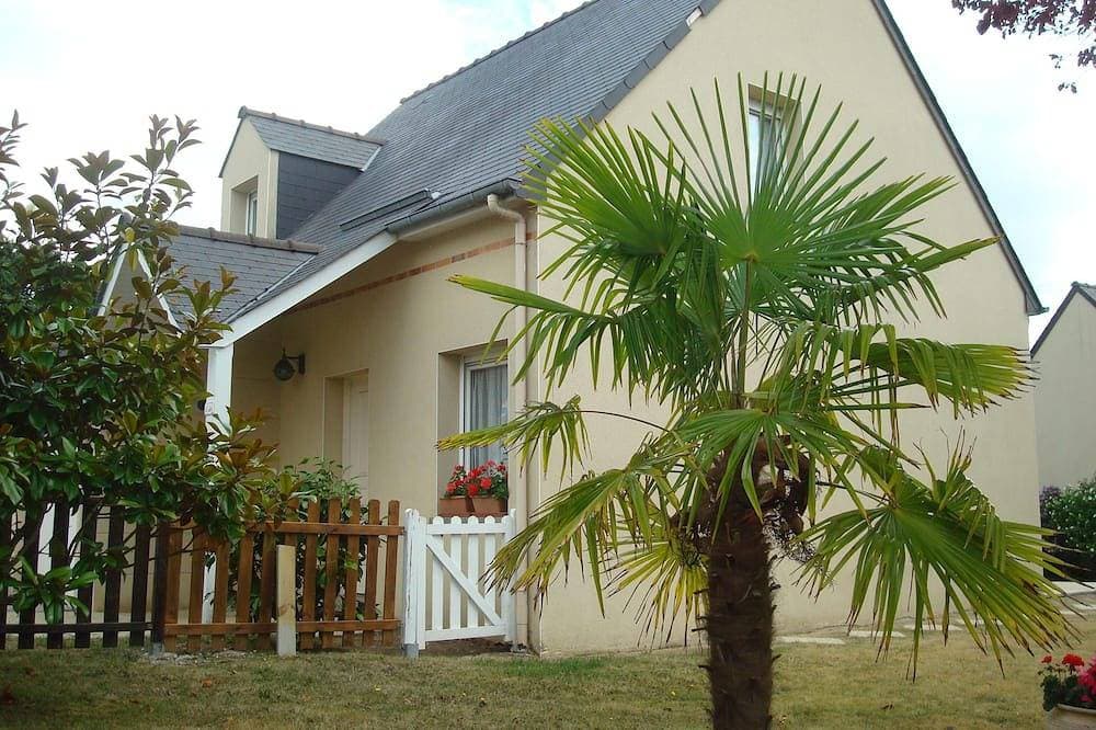 Haus auf den Höhen von Dinard, 900 m vom Strand entfernt, in einer ruhigen Unterteilung. 1