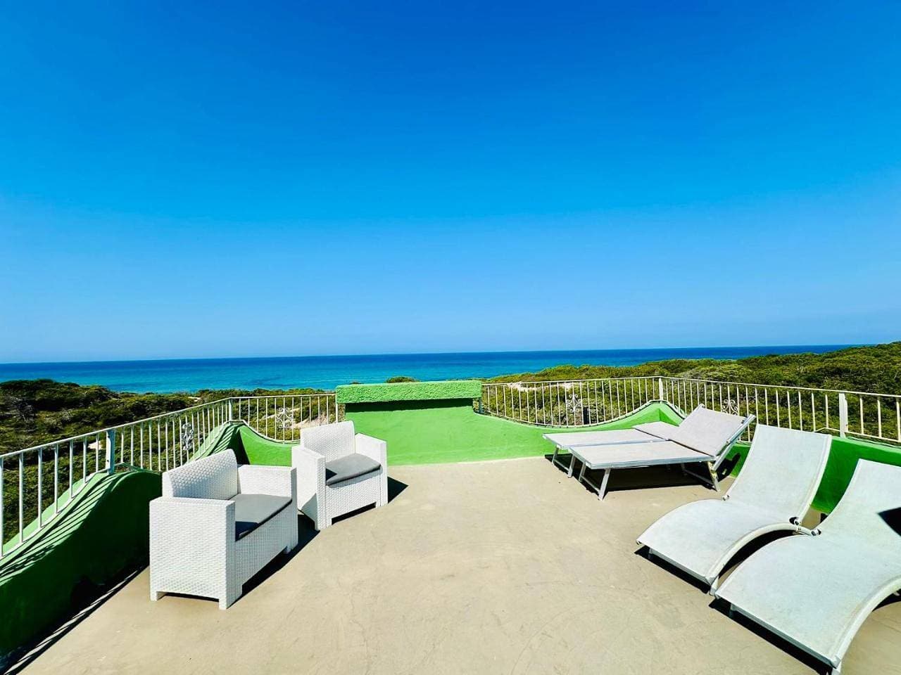 Foto 8 von 75: Villa - Beach Front