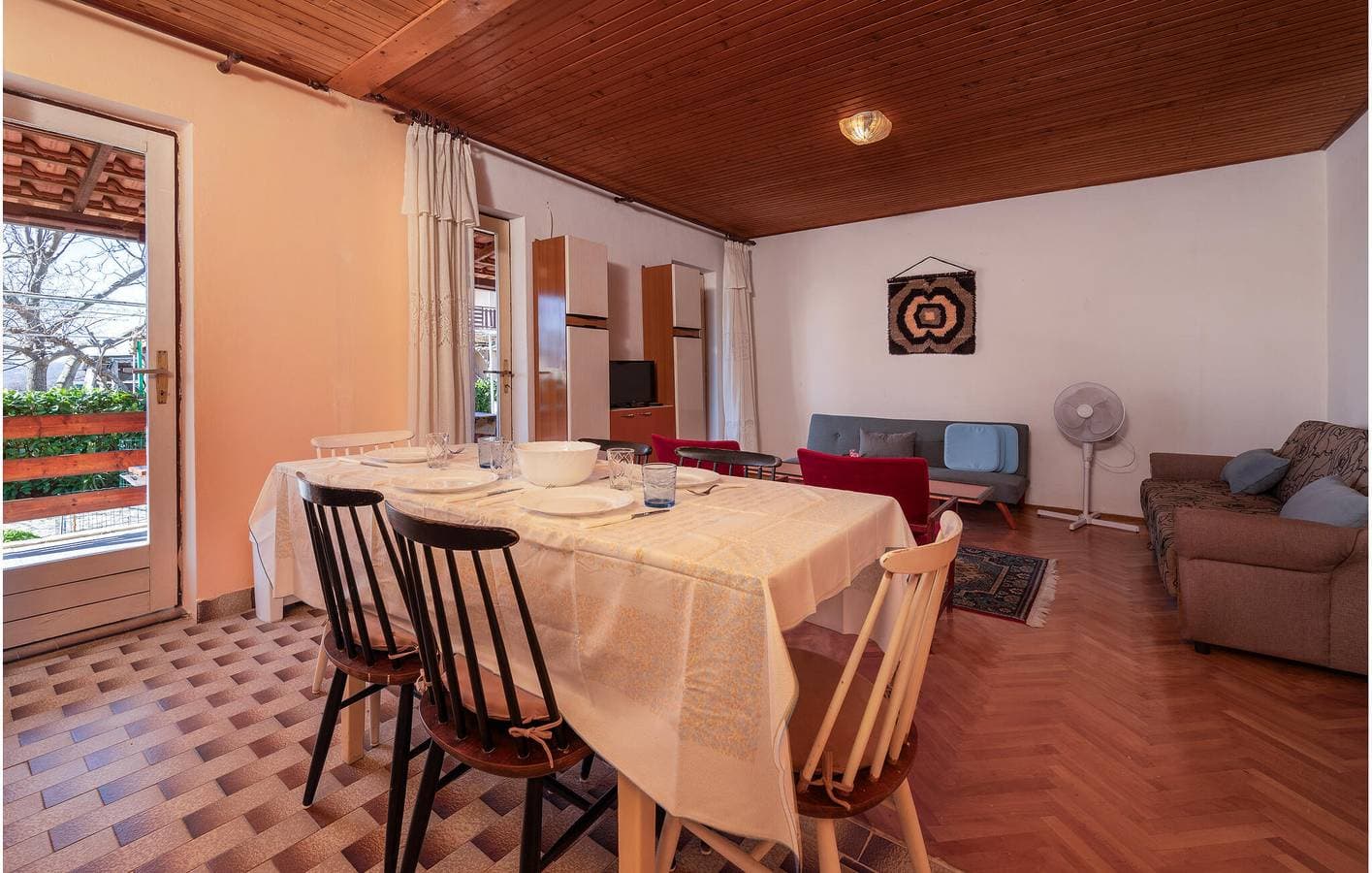 Foto 7 von 38: Gemütliche Erdgeschosswohnung mit Terrasse in der Nähe des Stadtzentrums von Labin